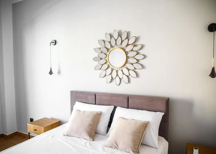 3Bd Apartment With Acropolis & Temple Of Zeus View
