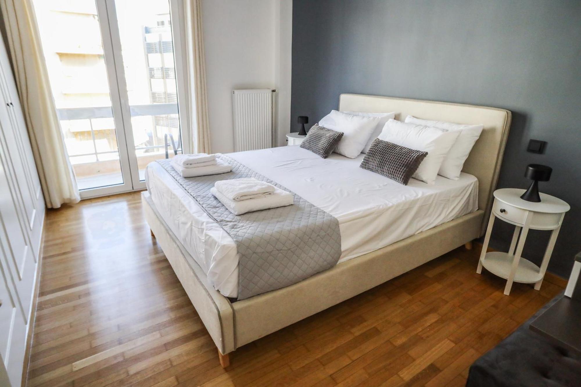 Apartment 3bd With Acropolis & Temple Of Zeus View Athens