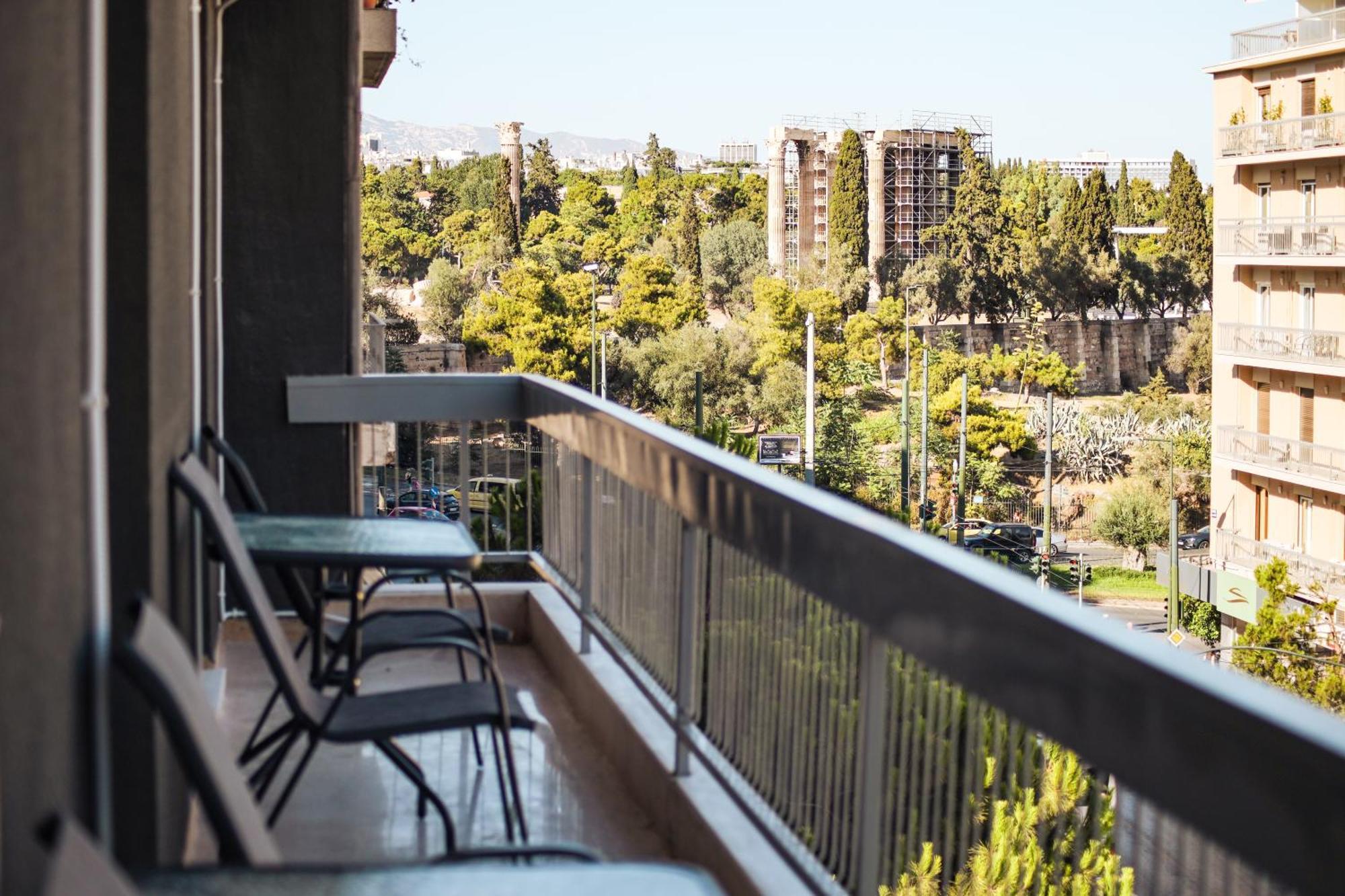 3bd With Acropolis & Temple Of Zeus View Apartment